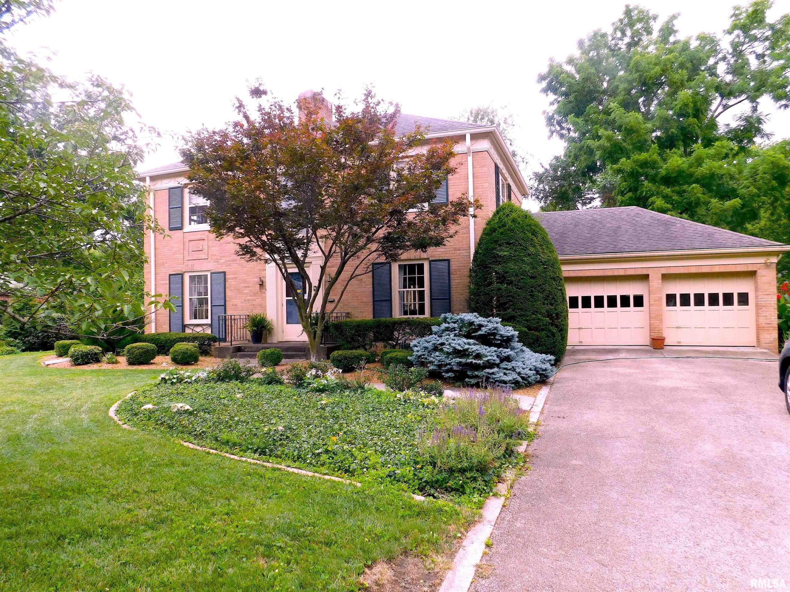 4 SUNSET Lane Springfield IL