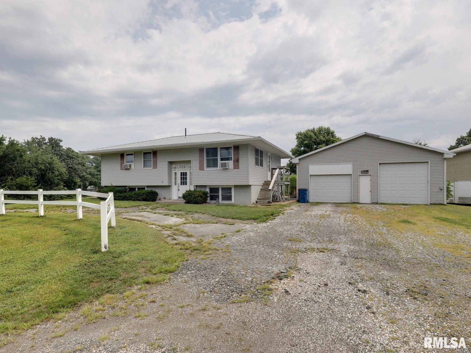 718 W Tolton Drive Quincy IL