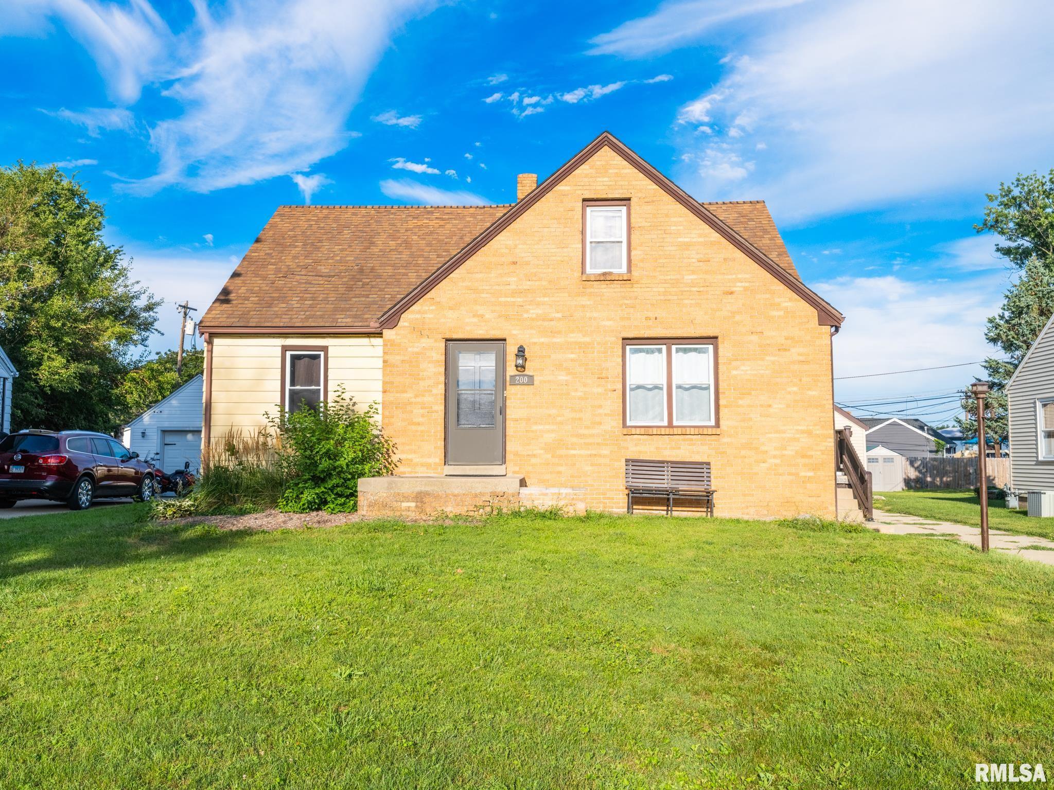 200 WILLIAM Street East Peoria IL