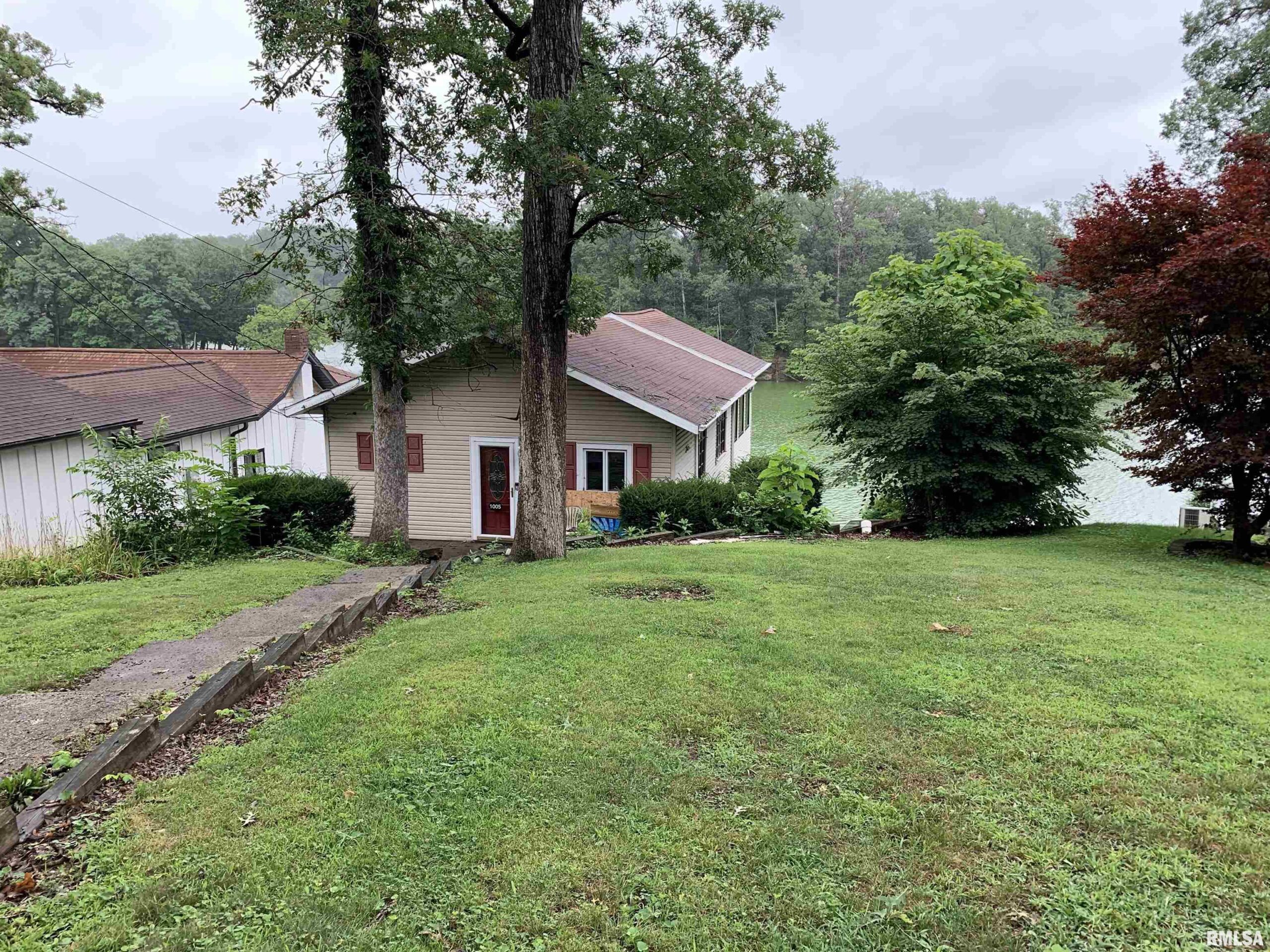 1005 NORTHWOOD Drive Galesburg IL