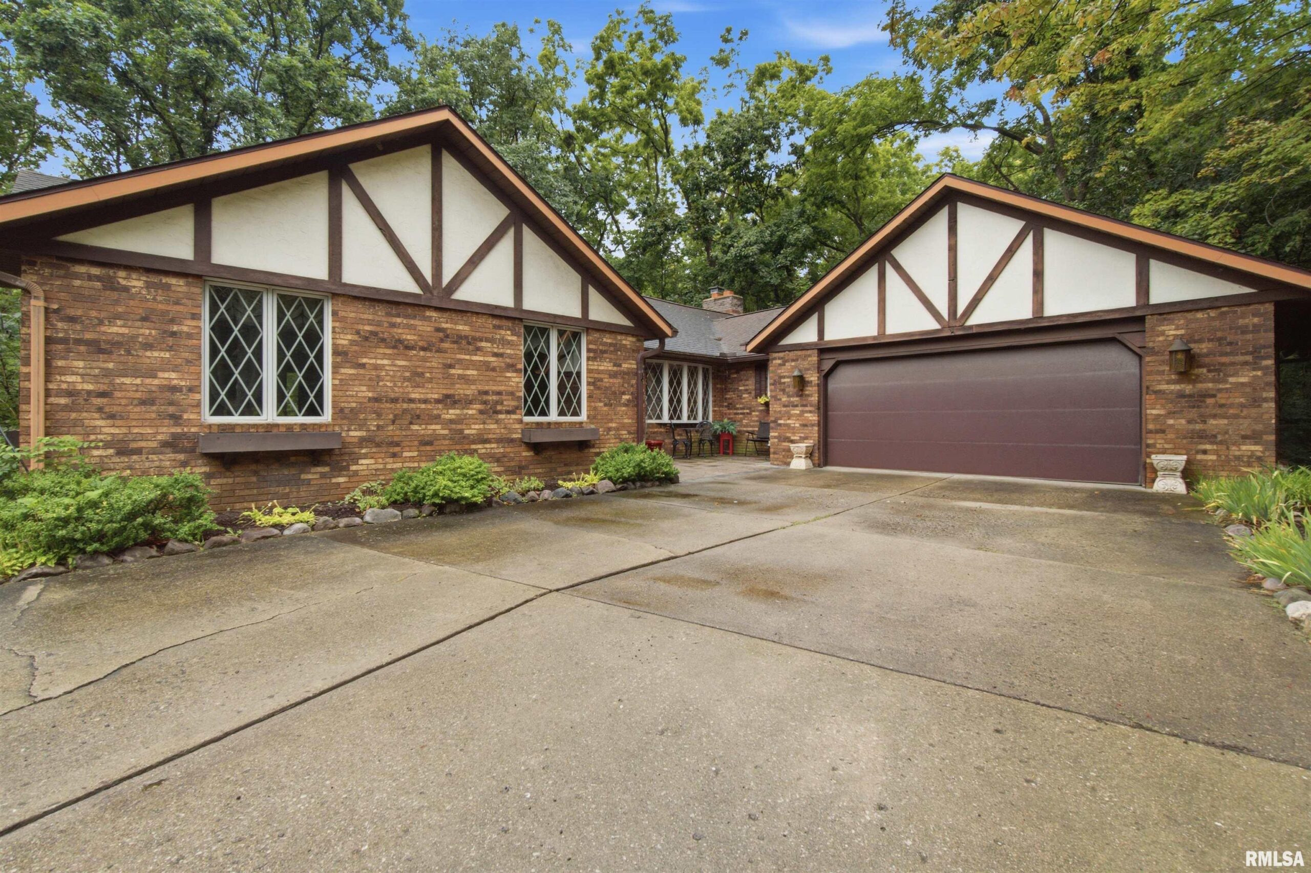 7117 N DOGWOOD Lane Brimfield IL