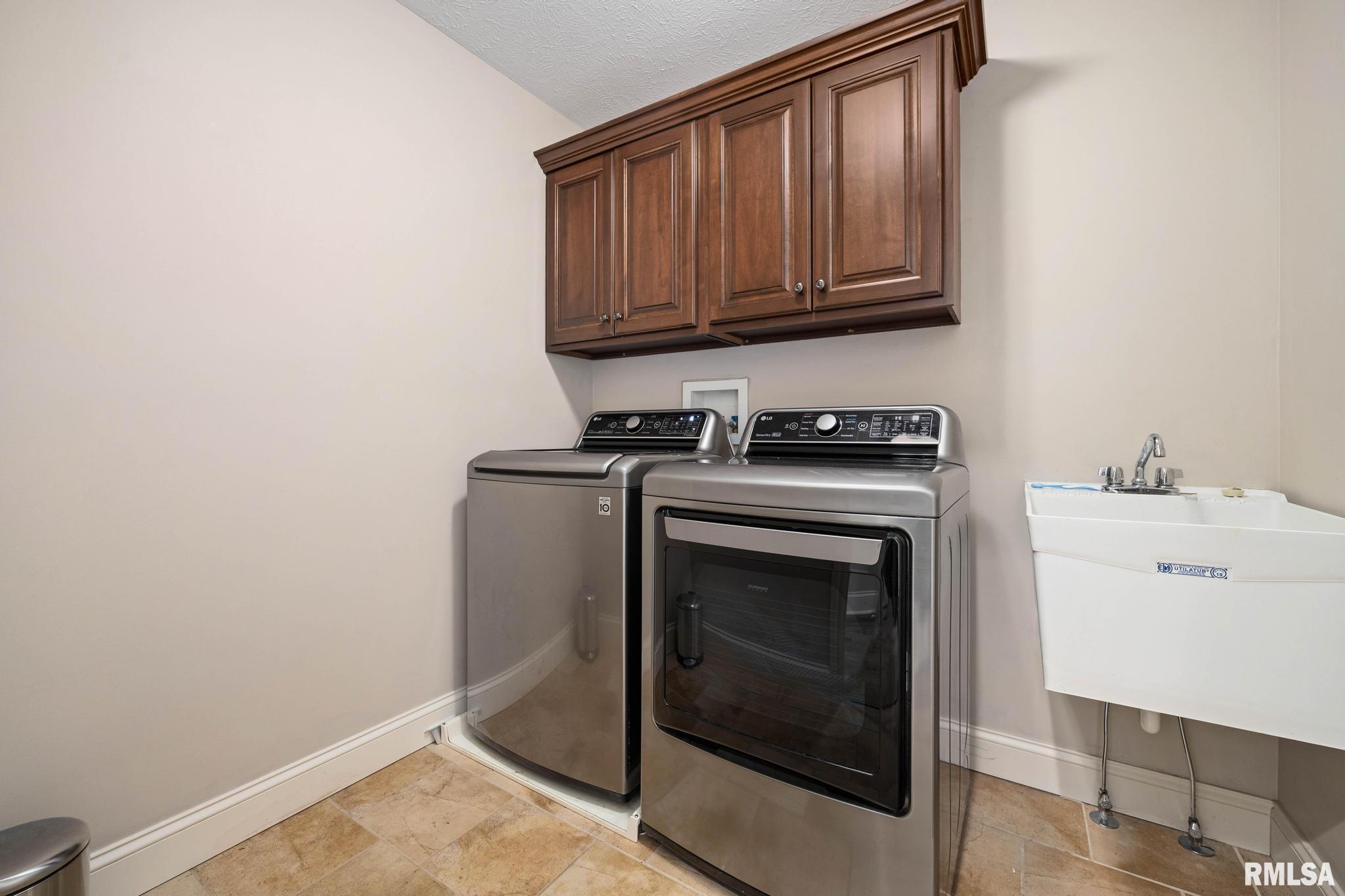 6904 Buckthorn Way Edwards IL