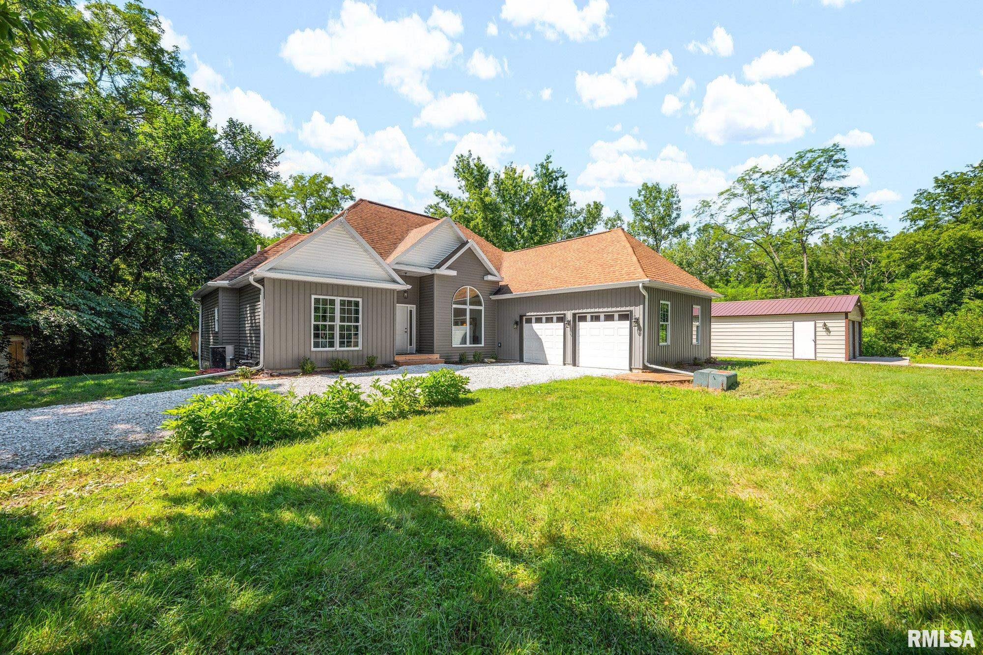 521 FANTASY Lane Chillicothe IL