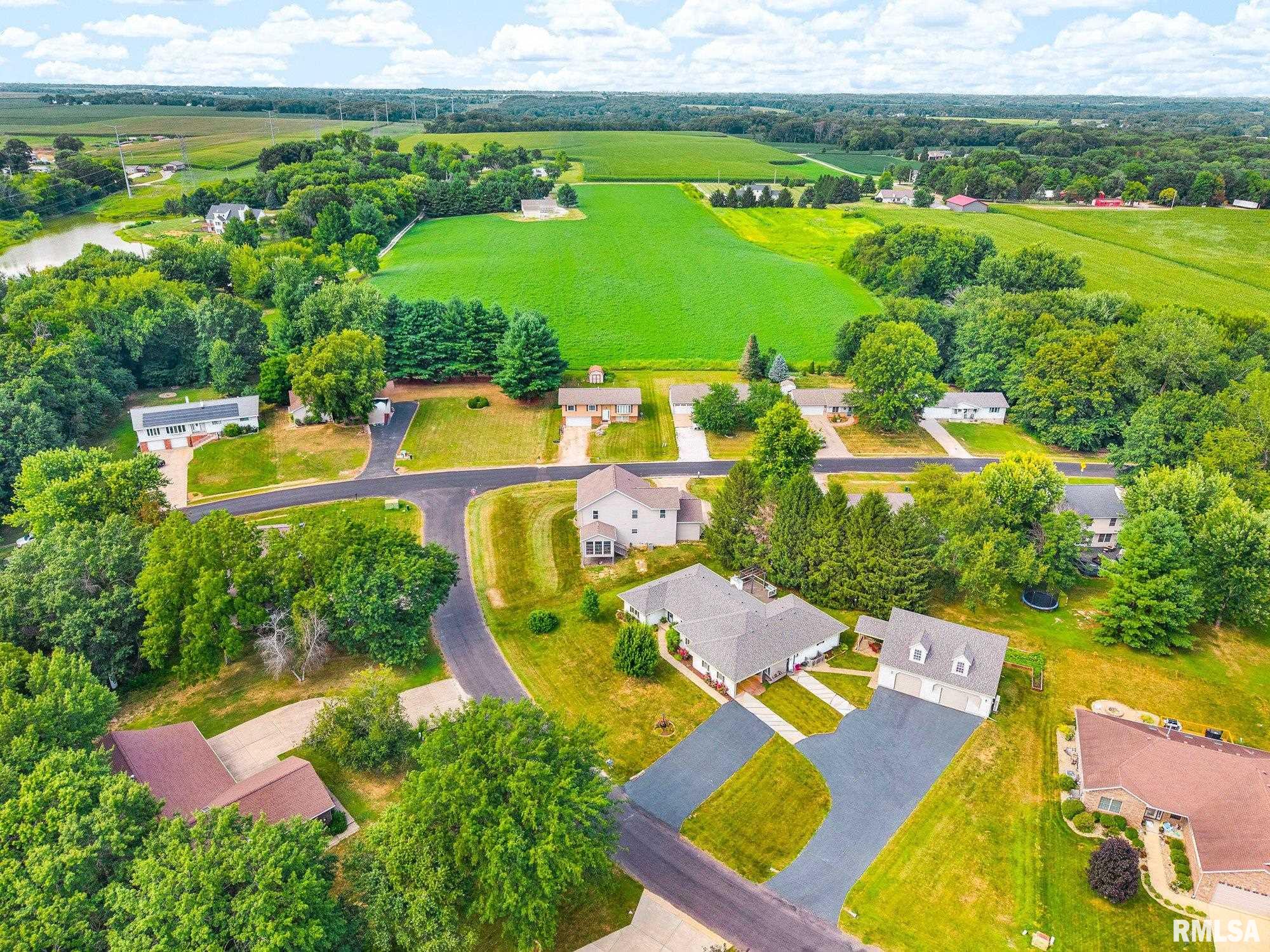 10416 W LAKE CAMELOT Drive Mapleton IL