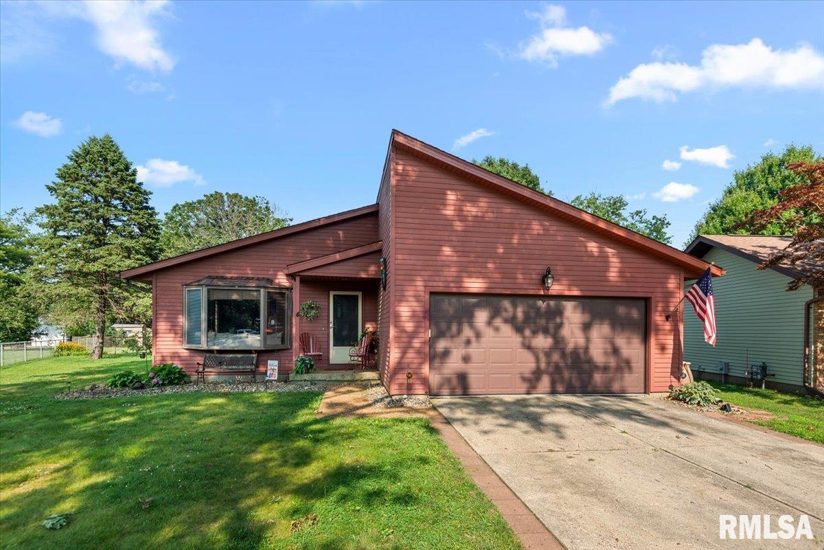 4 RED OAK Lane Springfield IL