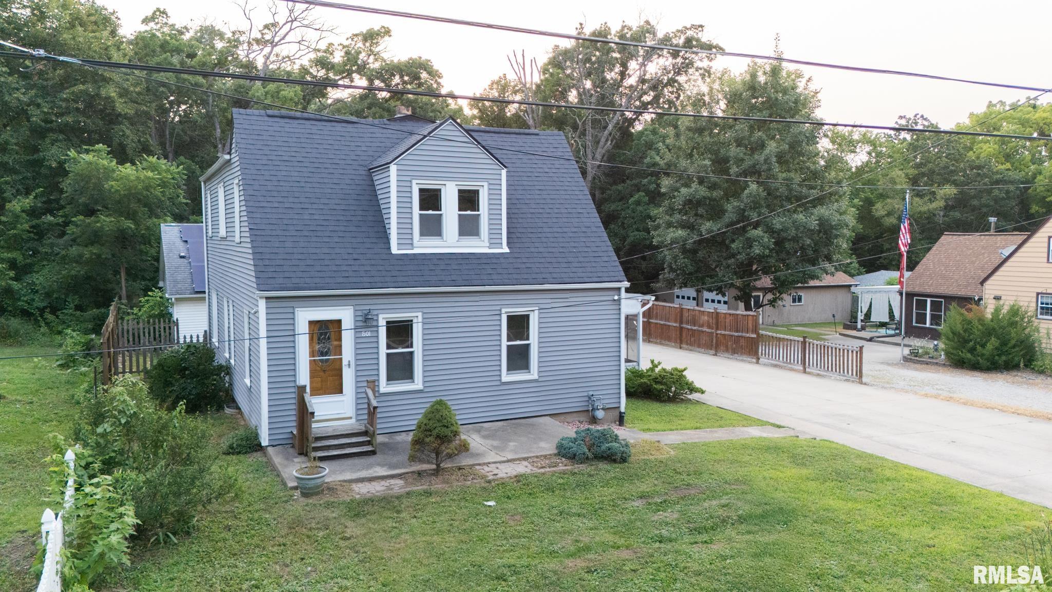 501 LAROSH Court Creve Coeur IL